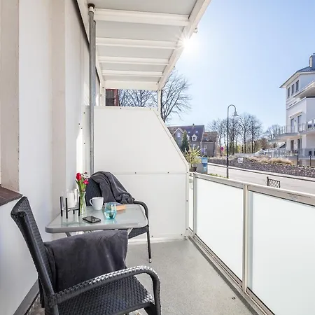 アパート Gaestehaus Daheim - 02 Mit Balkon シャルボイツ