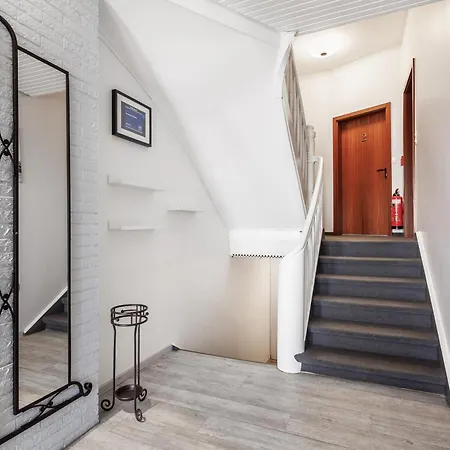 Διαμέρισμα Gaestehaus Daheim - 02 Mit Balkon *